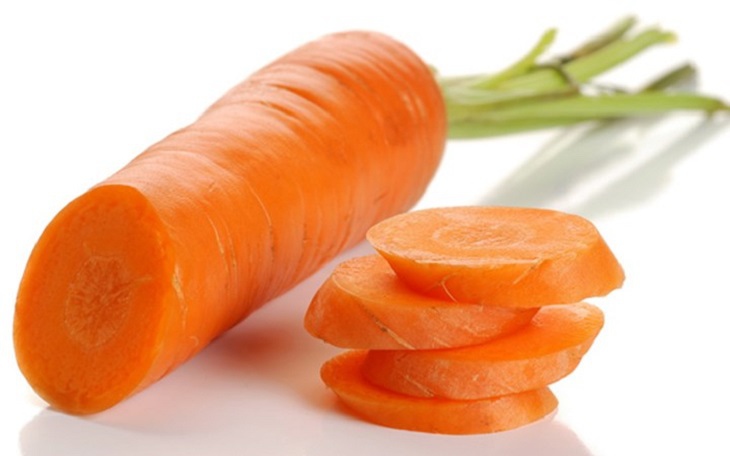 Cà rốt cũng như những loại quả đỏ nên rất giàu Vitamin A