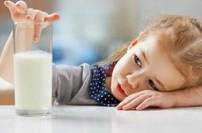 Khám Phá Các Loại Sữa Dành Cho Trẻ Tự Kỷ Cha Mẹ Nên Biết 2022