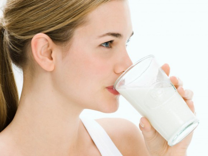 Sữa chua uống giúp bổ sung Probiotics cân bằng độ pH vùng kín