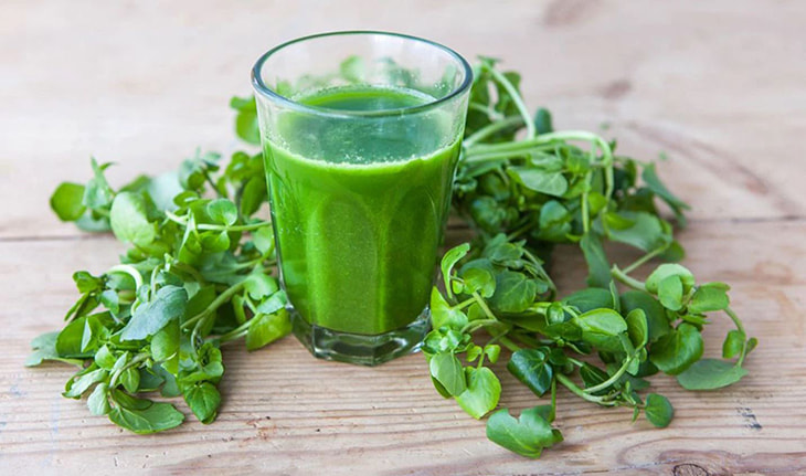 Chị em có thể uống sinh tố cải xoong để detox thanh lọc cơ thể, phòng ngừa ung thư