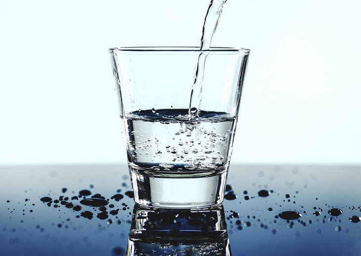 Nước cất là một loại nước siêu tinh khiết đã được tinh chế qua quá trình chưng cất