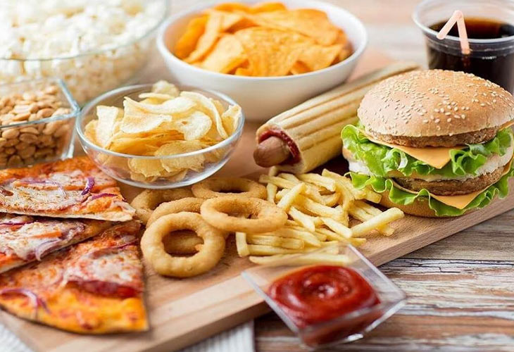 Đồ ăn nhiều chất béo gây rối loạn tiêu hóa