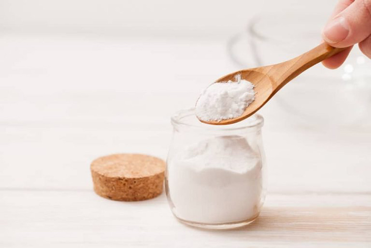 Kết hợp muối và baking soda cho hiệu quả trị đau rát họng cao