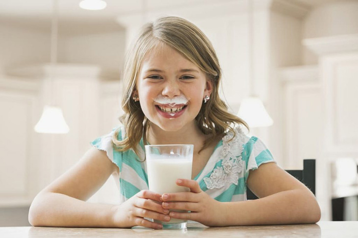 Sữa tăng chiều cao cho trẻ trên 10 tuổi đáp ứng được nhu cầu dưỡng chất cho các bé