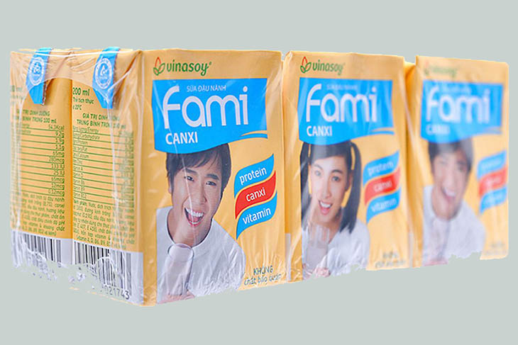 Fami Canxi là sản phẩm sữa từ đậu nành của Công ty Vinasoy