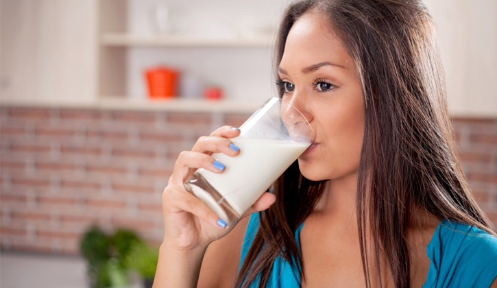 Suy thận giai đoạn đầu vẫn có thể uống sữa nhưng nên uống mức có hạn
