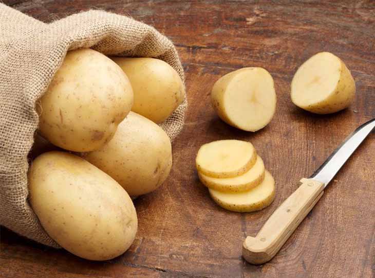 Cách chữa chàm bằng khoai tây được đánh giá là an toàn và dễ thực hiện