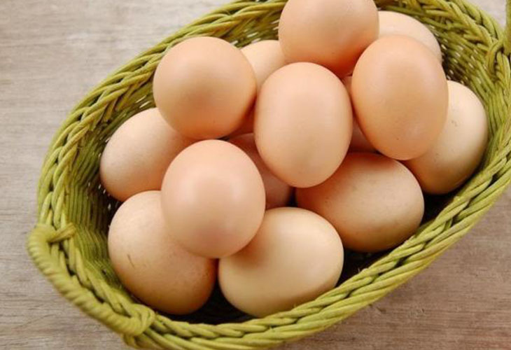 Thành phần của trứng gà có chứa một lượng dinh dưỡng khá lớn