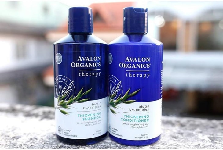 Avalon Organics là sản phẩm của Mỹ giúp loại bỏ lớp sừng dư thừa