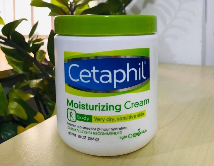 Cetaphil Moisturizing Cream là dòng sản phẩm nhận được nhiều sự quan tâm của khách hàng