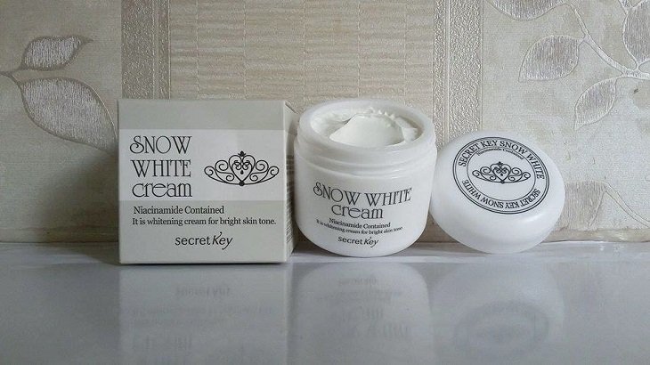 Snow White Milky Cream là sản phẩm dưỡng da được rất nhiều người yêu thích nhất