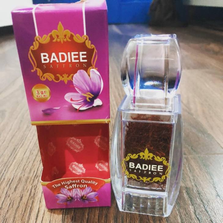 Saffron Badiee là một thương hiệu nổi tiếng đến từ Dubai, mọi người có thể lựa chọn sản phẩm này hoặc tìm các đơn vị uy tín khác