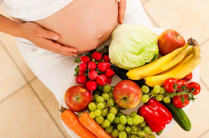 Mẹ bầu nên xây dựng chế độ dinh dưỡng và sống thật khoa học