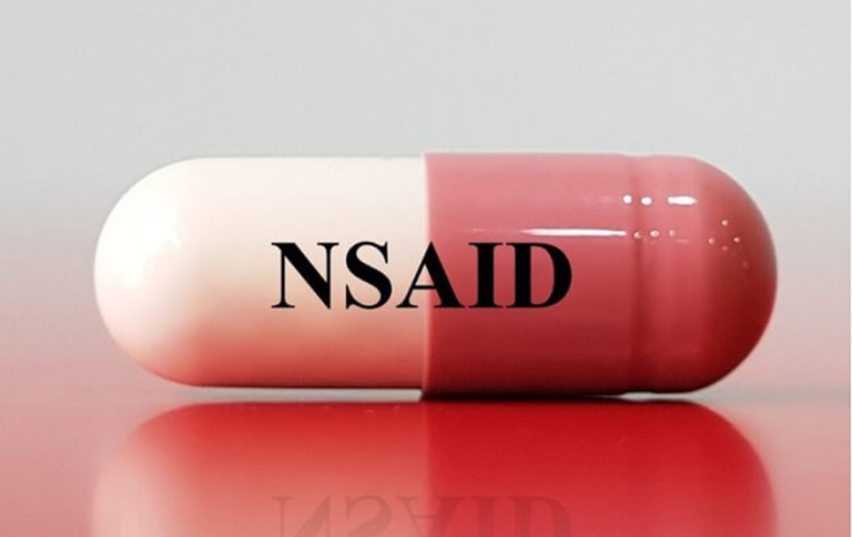 Dùng thuốc NSAID để cải thiện tình trạng viêm đau ở mức độ nhẹ và trung bình