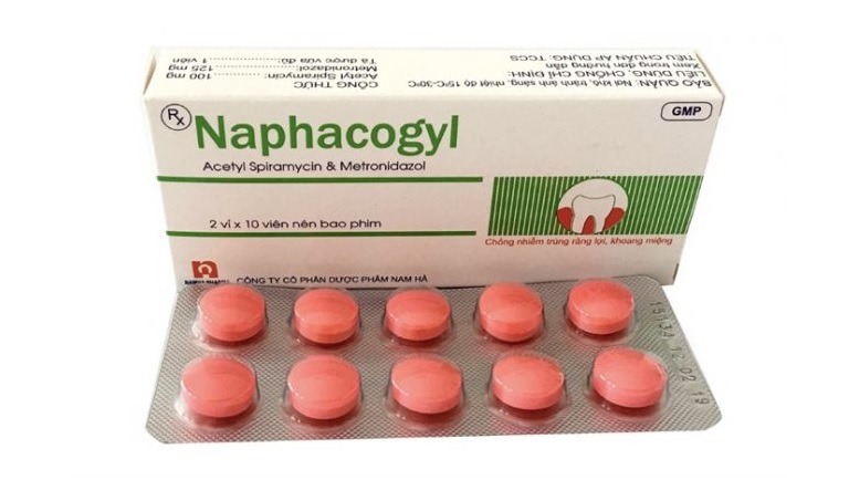 Naphacogyl được khuyến cáo cho các tường hợp trẻ bị đau răng nặng