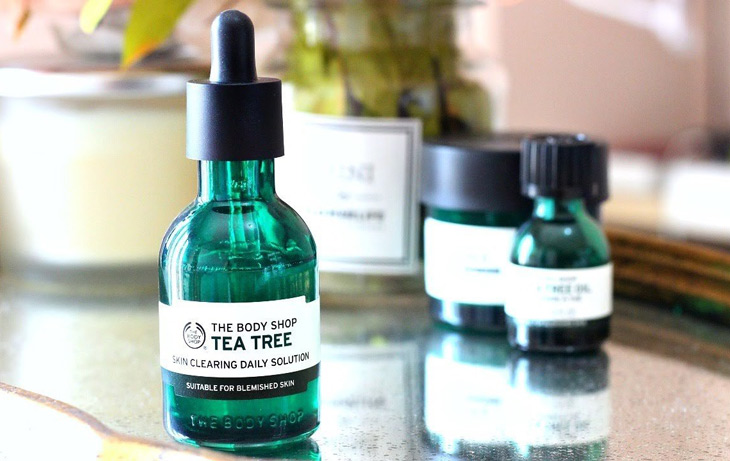 Serum trị mụn ẩn cho da dầu The Body Shop Tea Tree Anti-Imperfection Daily Solution