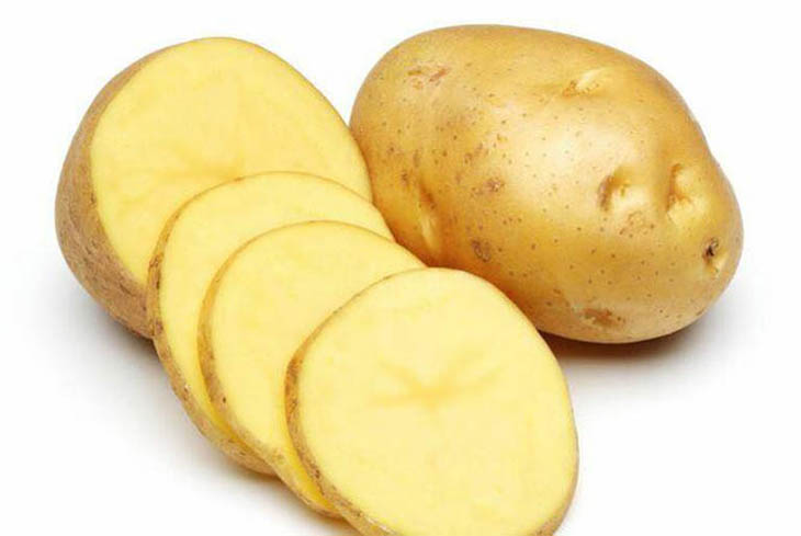 Sử dụng khoai tây tươi trị nám da sau sinh
