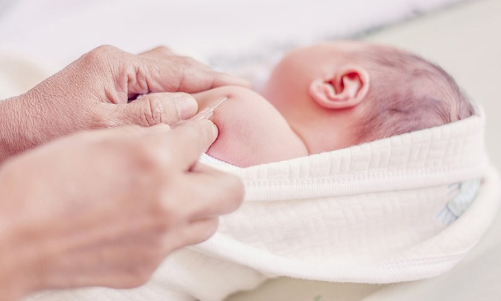 Trẻ nên được tiêm vacxin trong vòng 24 giờ sau sinh