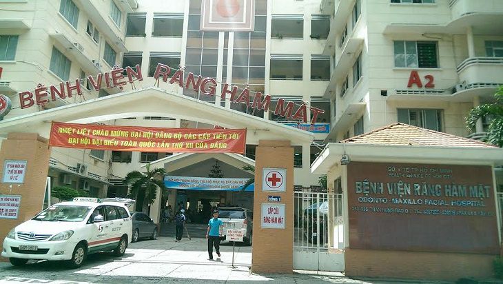 Cổng vào bệnh viện Răng Hàm Mặt Hồ Chí Minh