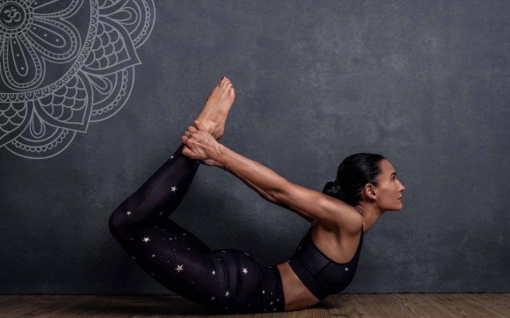 Yoga giảm cân nhanh với tư thế cánh cung