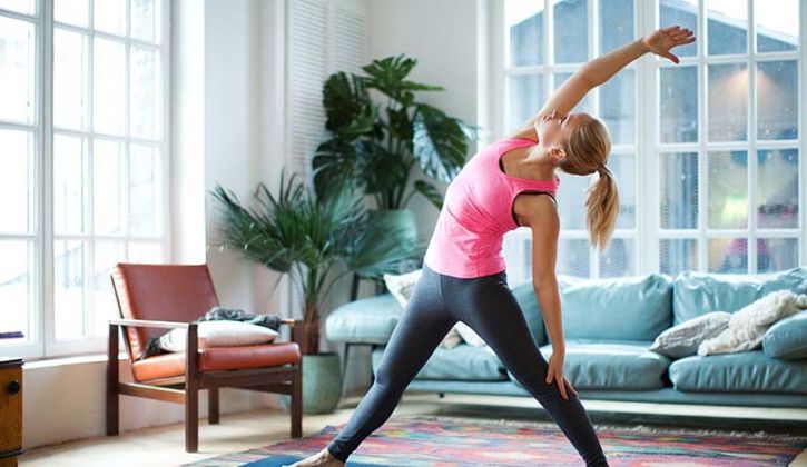 Tập yoga khi triệu chứng đau nhức đã đi qua giúp phục hồi tổn thương dây chằng